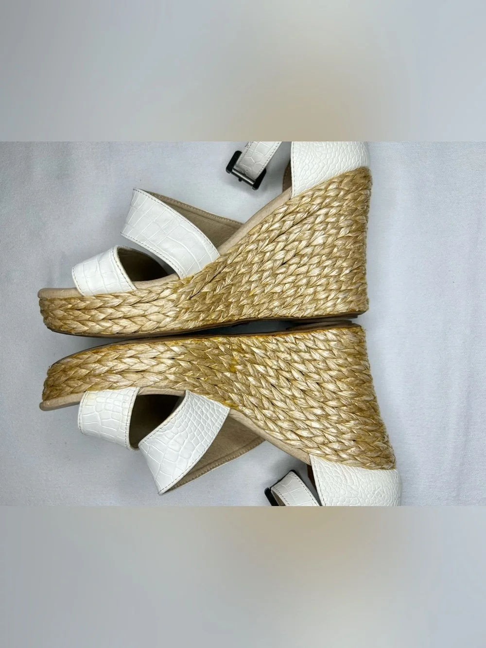Coconuts By Matisse Mickie Sandals‎ Womens 9 / 40 White Croc Espadrille Wedge